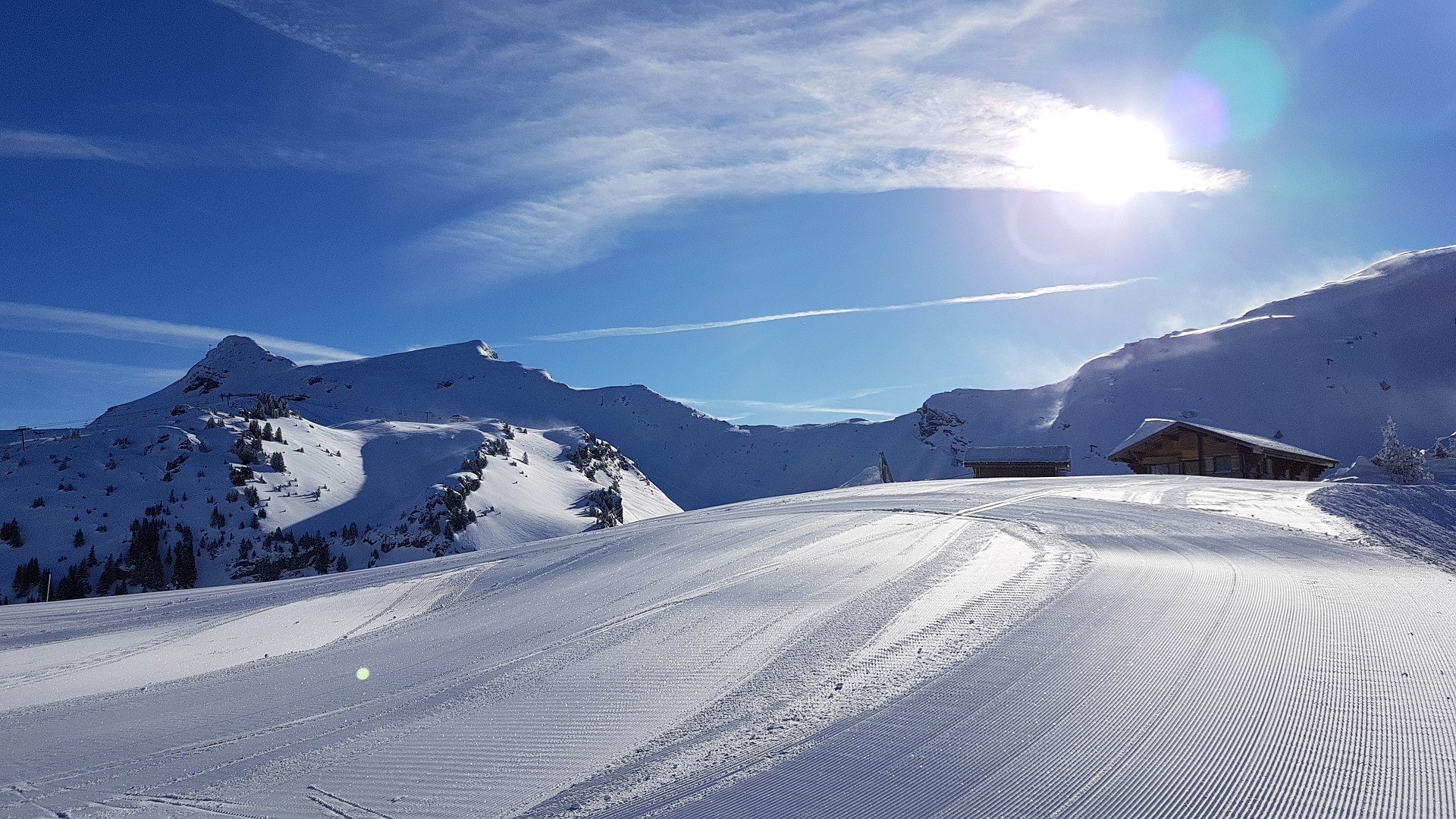 Portes du Soleil France piste with snow